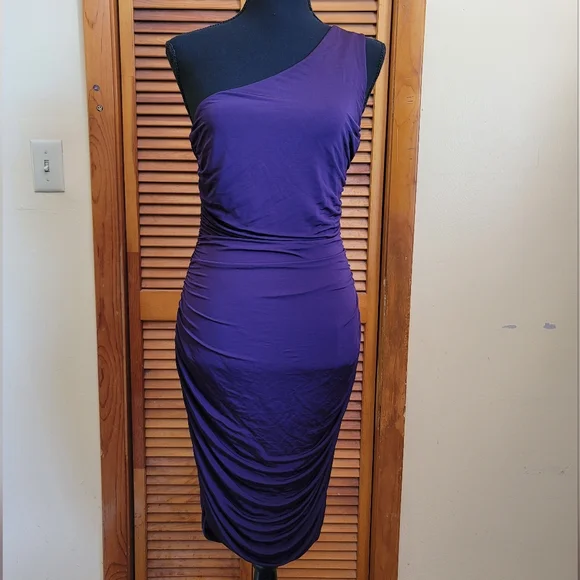 NWT H&M One Shoulder Bodycon Dress Size Small